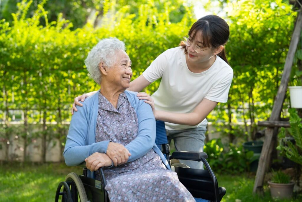 How To Help Your Senior Parents Feel Better About the Mental and Physical Changes That Come With Aging